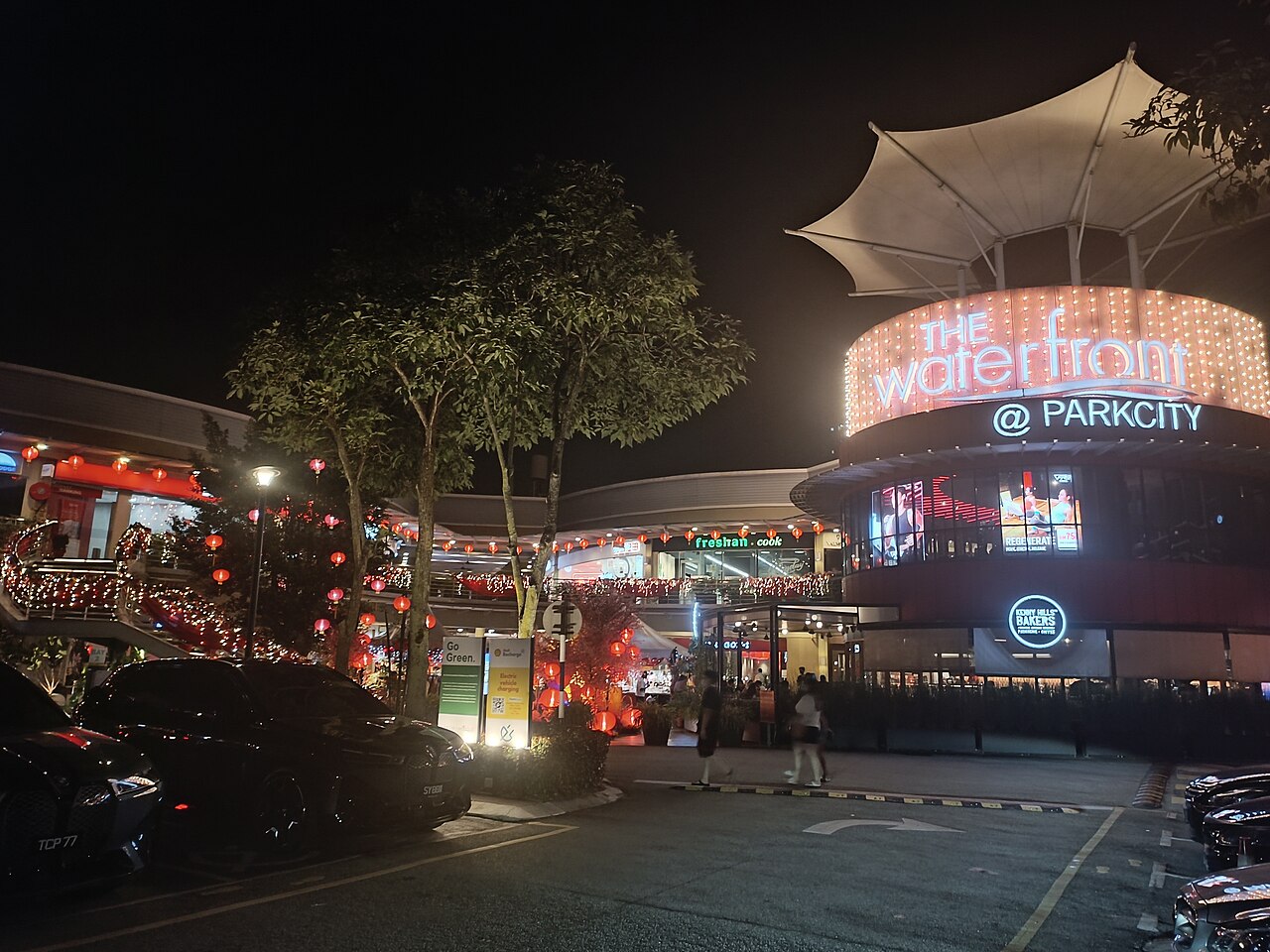 The Waterfront @ ParkCity, Desa ParkCity