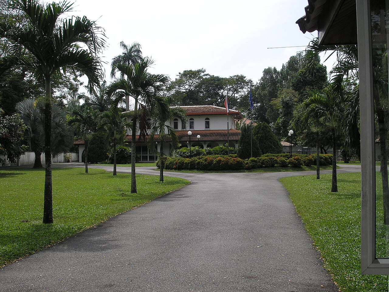 A street in Taman U-Thant