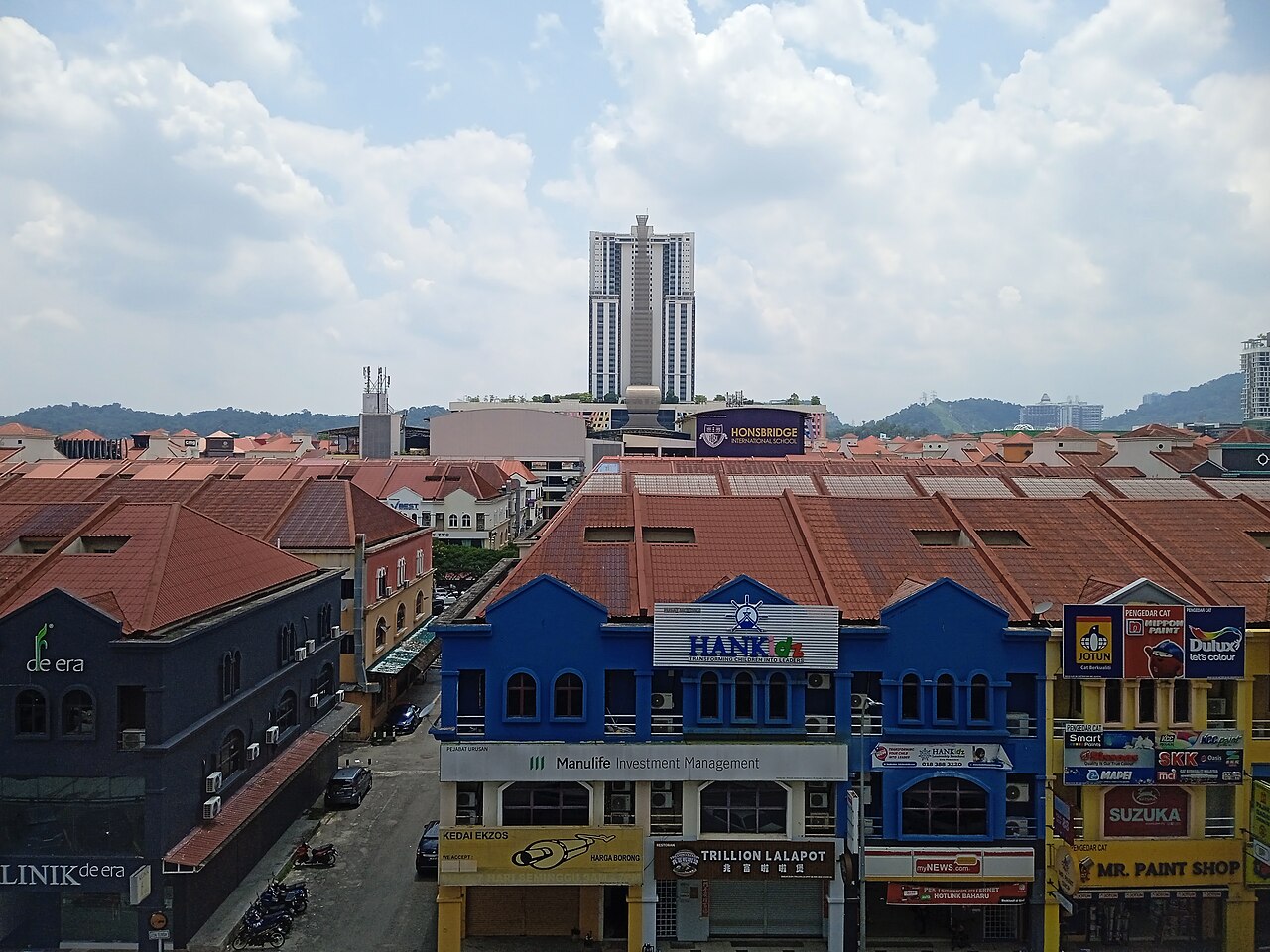 A street in Kota Damansara